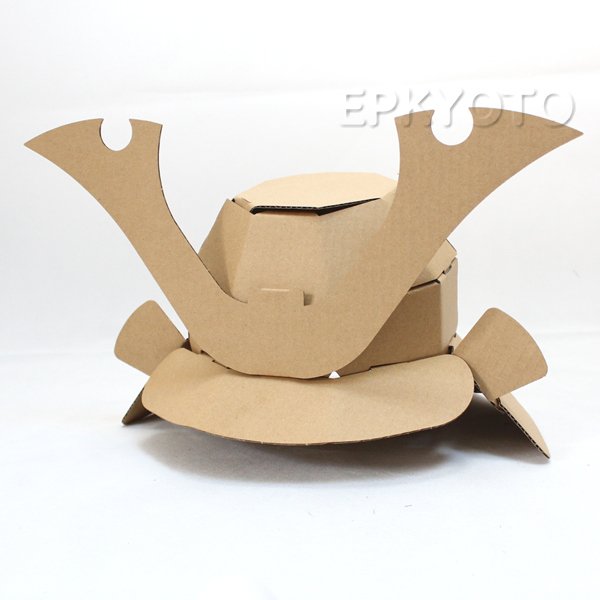 画像6: ダンボール工作 兜(かぶと) (6)