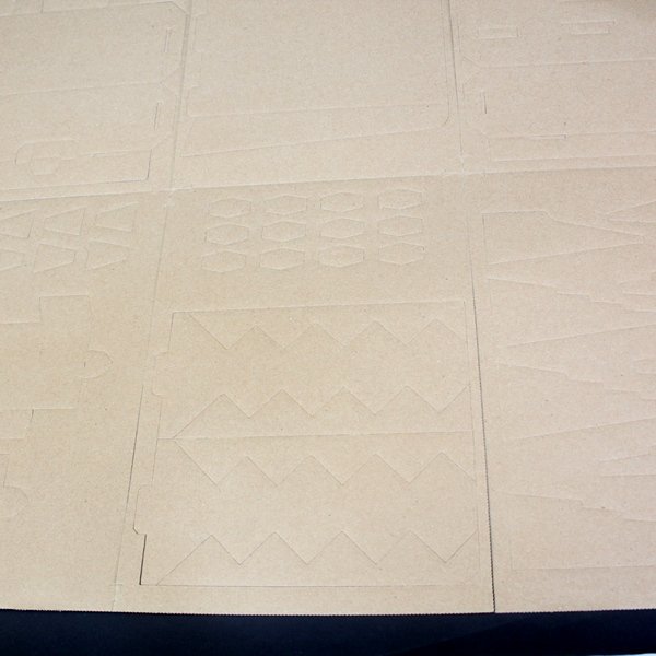 画像4: ダンボール工作 コインゲーム型貯金箱 (4)