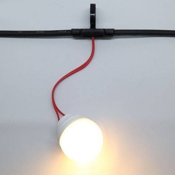 画像4: 便利な電球付き!提灯用電気コード 5灯 50cm間隔 全長2.5m (4)